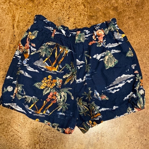 TIME and Tru navy blue Hawaiian print linen cuffed‎ shorts - Picture 7 of 7
